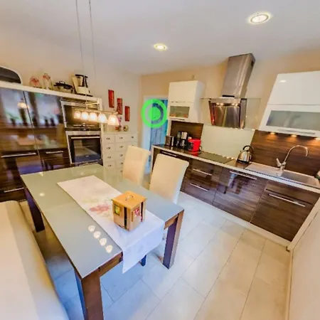 Ferienwohnung In Apartment